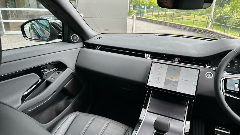 Land Rover Range Rover Evoque 1.5 P270e Dynamic SE 5dr Auto Hatchback